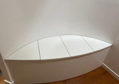 Mobile contenitore ovale su misura